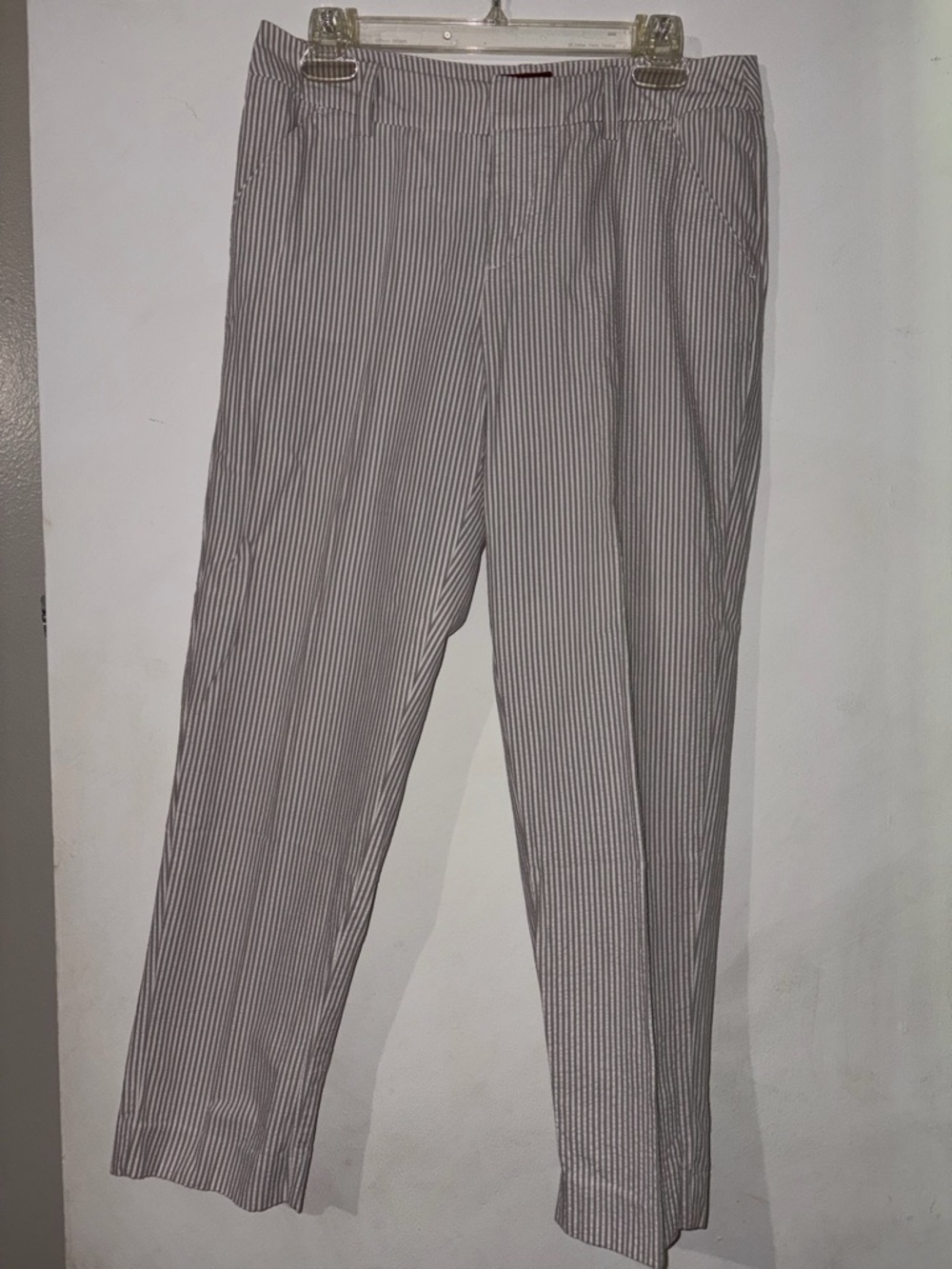 Merona women’s  Seersucker Pants in Light Gray